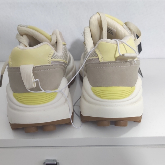 Forever 21Chunky Platform Lace-Up Sneakers SIZE8 Very Comfort - Picture 4 of 7